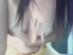Vietnamese doxy shows off her natural scoops without shame.